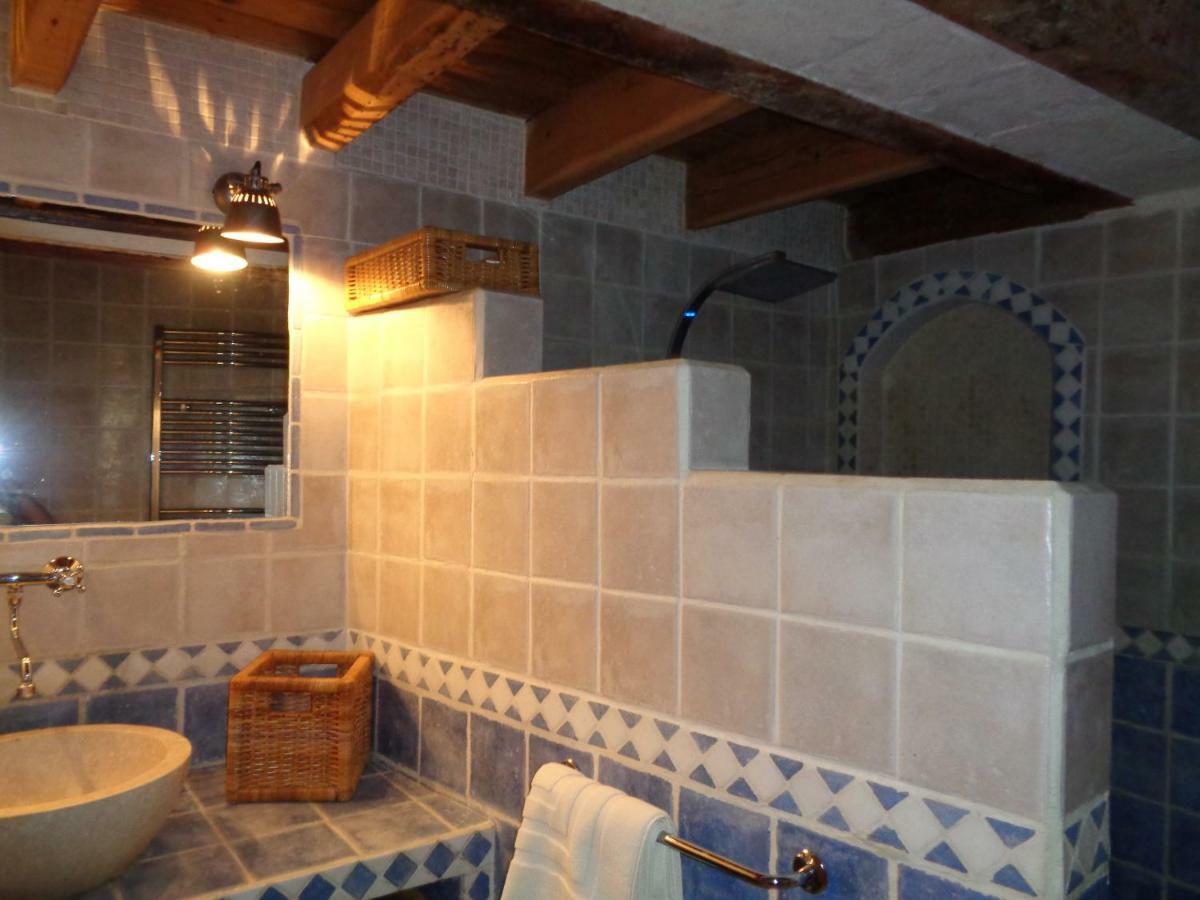 Le Lapin Blanc Appartement Saint-Rémy-de-Provence Buitenkant foto